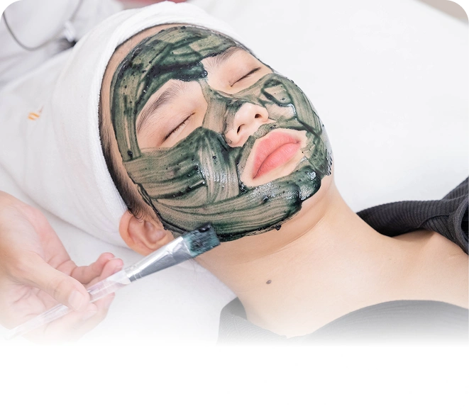 Đắp mặt nạ trị mụn